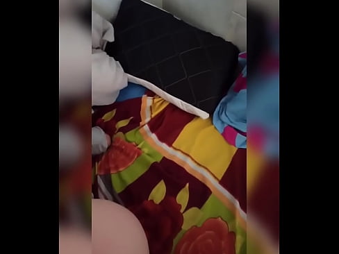 ❤️ Babaturan sakamar kuring cicing di bumi nyalira sabab salakina nuju liburan sareng kuring nyandak kasempetan pikeun bangsat sareng ngeusian buritna ku susu. ️❌ video porno dina su.ixiporn.ru